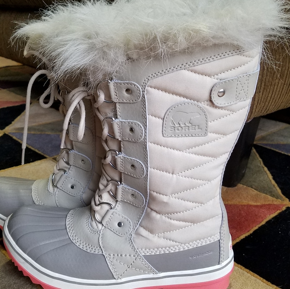 Sorel rain boots